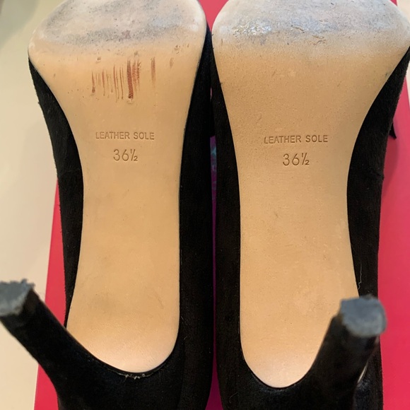 Tracy Reese ‘Plenty’ Black suede pump. 3 inch heel. Size: 6.5 - Picture 5 of 5